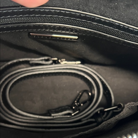 Steve Madden | Black Satchel w/ Crossbody & Charms - Picture 12 of 14
